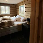 Timber With Views Over Golsfjellet Casa de Férias Gol